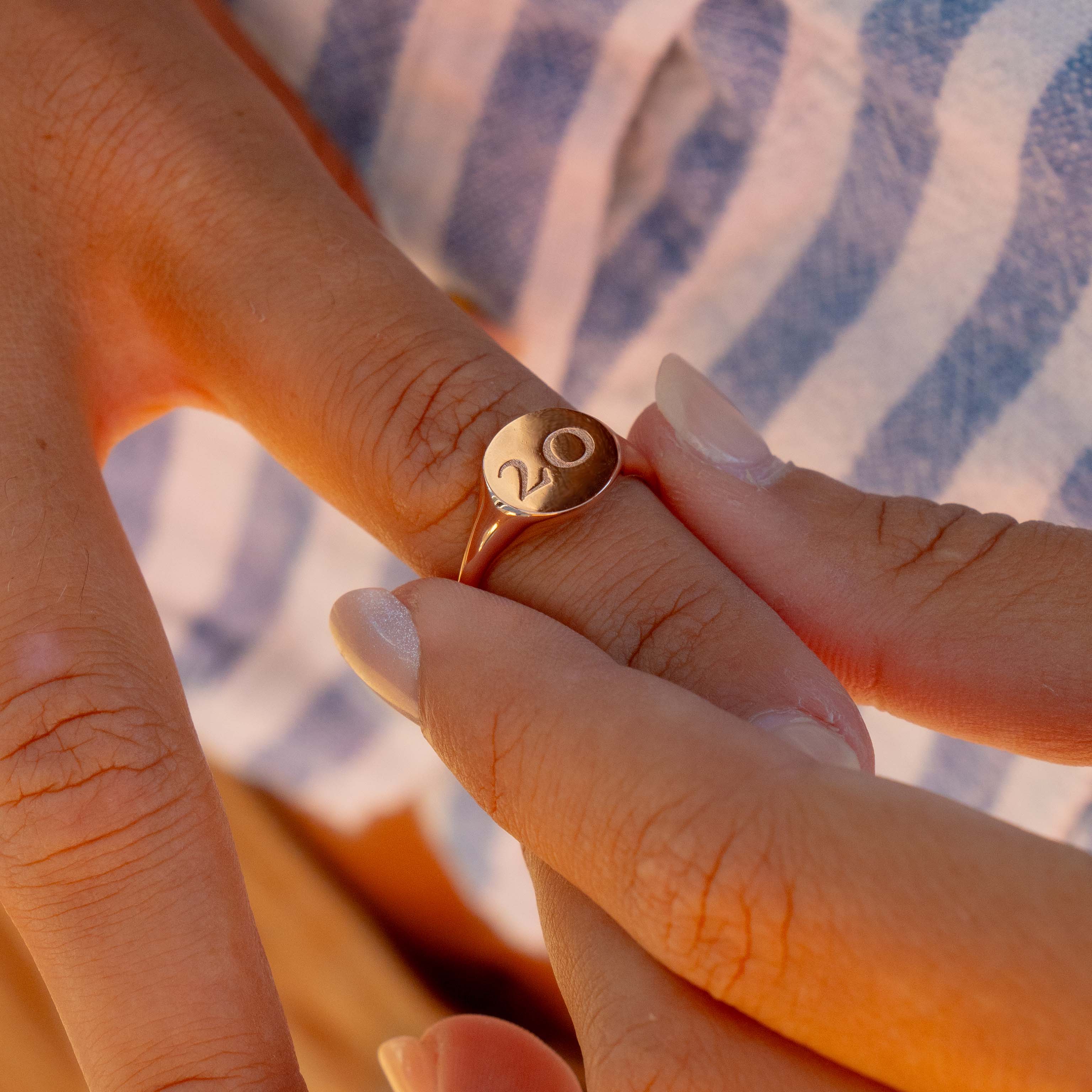 Engravable Signet Ring - Image 5