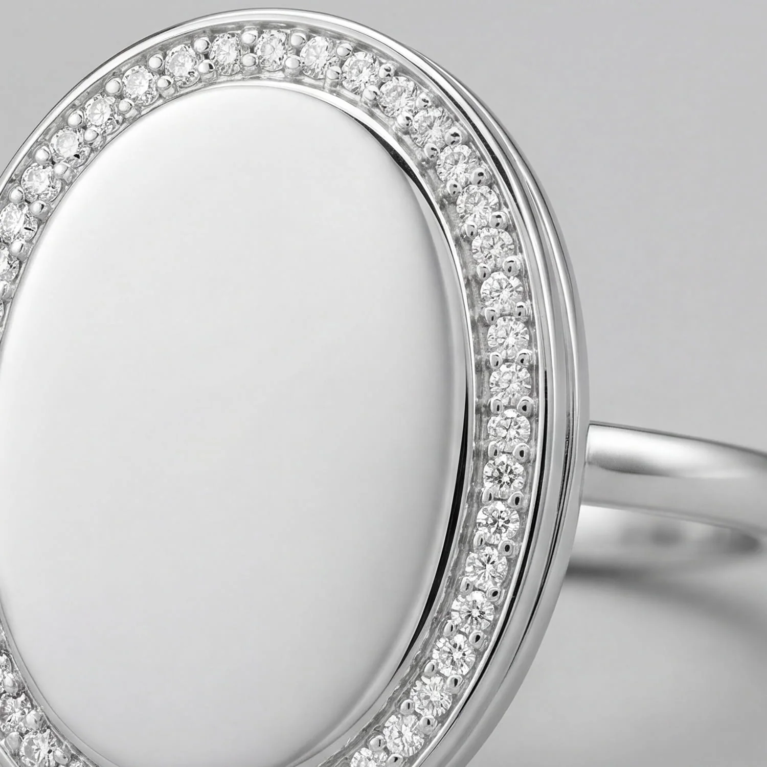 Personalized Oval Locket Ring - Image 6