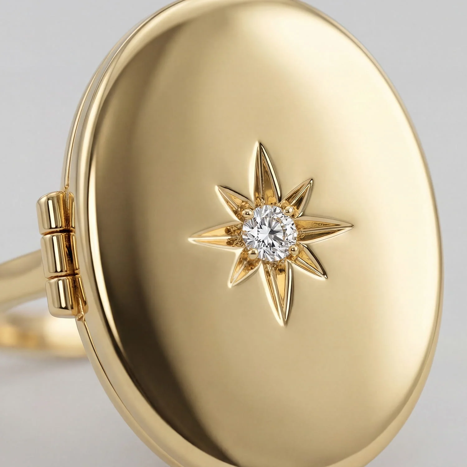Personalized Star Locket Ring - Image 4